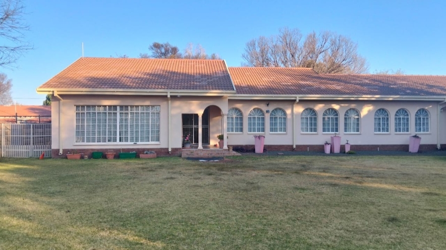 3 Bedroom Property for Sale in Universitas Free State